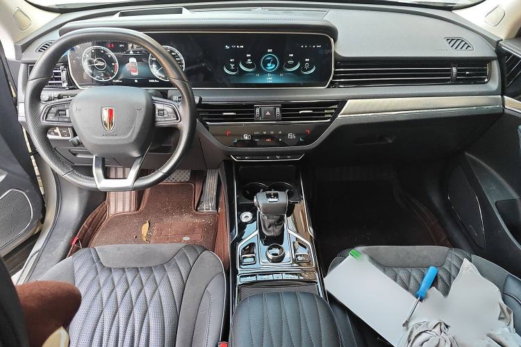 Used Hongqi HS5 2022 Revised Version 2.0T Smart Connect Flagship Edition
