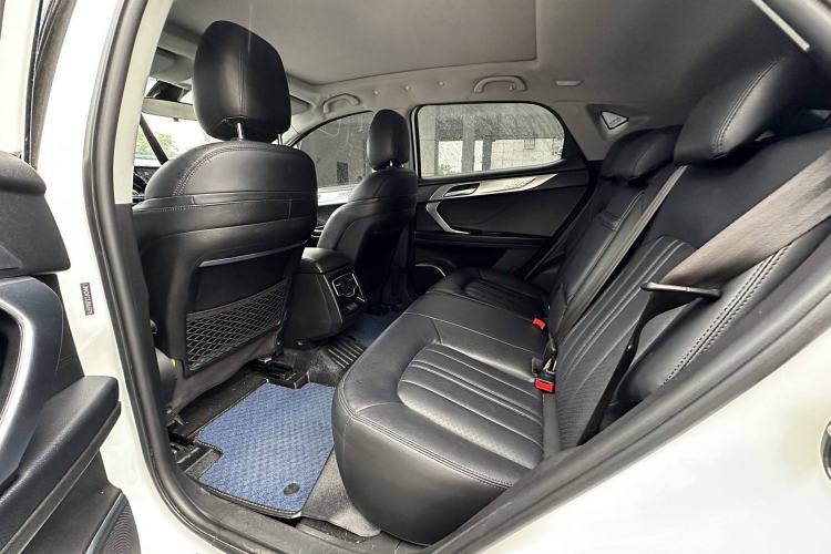 Used Soueast DX7 2018 Prime 1.5T Automatic Luxury Model China V Standard
