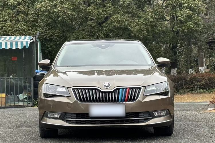 Used Skoda Superb 2016 TSI330 DSG Smart Drive Edition
