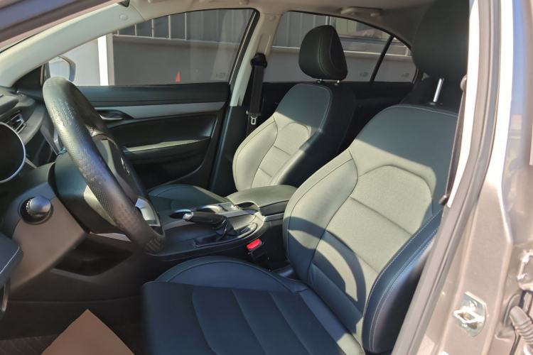 Used Geely Auto Emgrand 2021 UP 1.5L Manual Luxury Model
