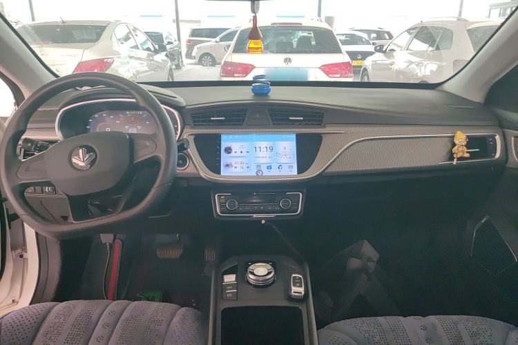 Used Livan Maple 60s 2025 Travel Edition