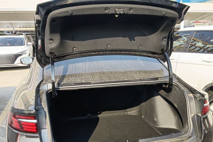 Used Geely Auto Preface 2025 Dongfang Yao 1.5TD Fuyao Edition
