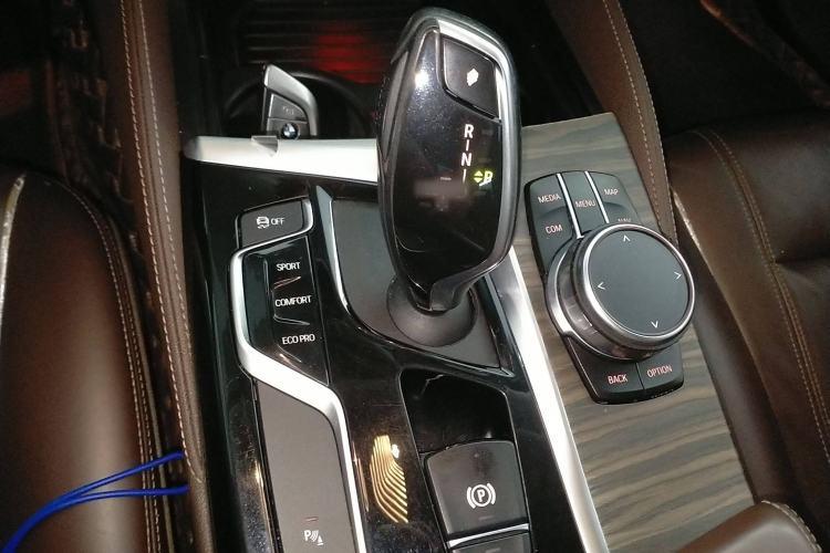 Used BMW 5 Series 2019 530Li Leading Model Luxury Package
