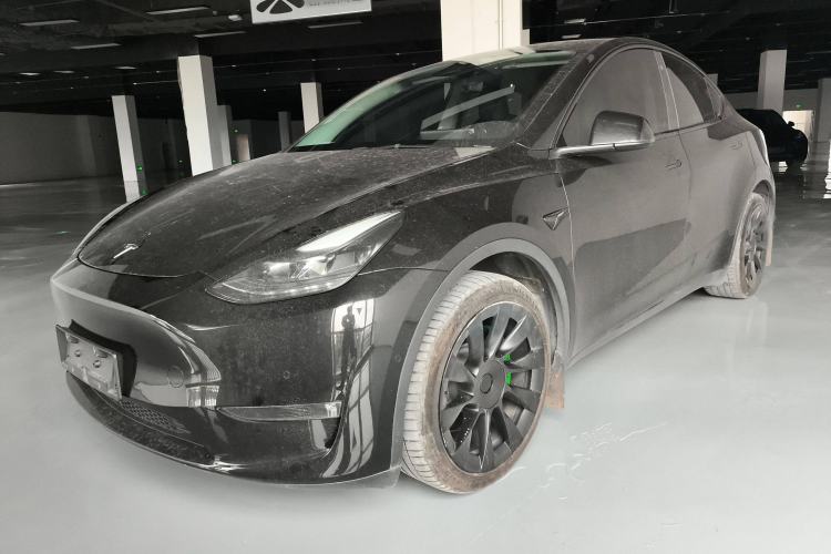 Used Tesla Model Y 2022 Long-Range All-Wheel-Drive Version
