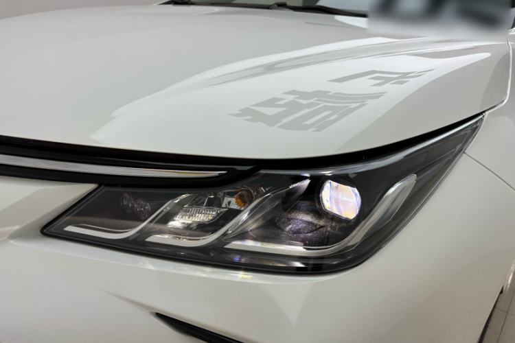 Used Toyota Corolla 2024 1.8L Smart Electric Hybrid Dual-Engine Elite Edition