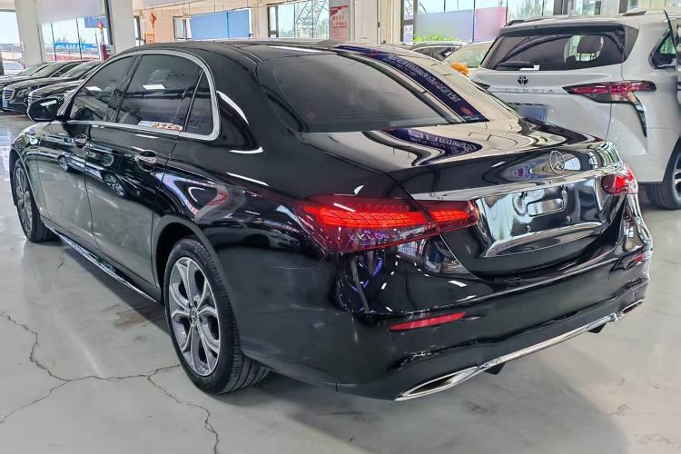 Used Mercedes-Benz E-Class 2022 Second Facelift E 300 L Sporty and Stylish Edition
