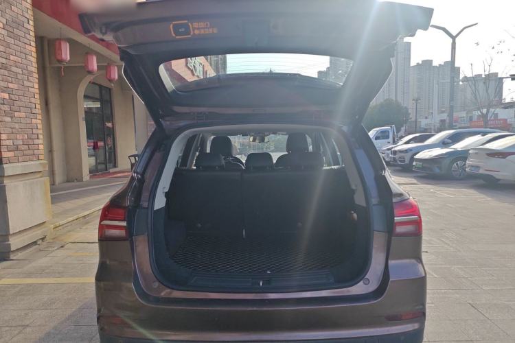 Used Roewe RX5 2018 20T Two-Wheel Drive Automatic Internet Smart Luxury Edition