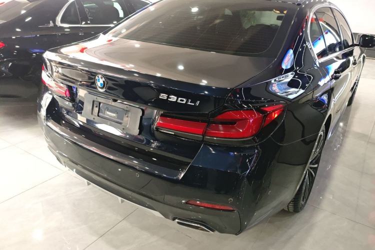 Used BMW 5 Series 2021 Facelifted 530Li Leading Edition M Sport Package