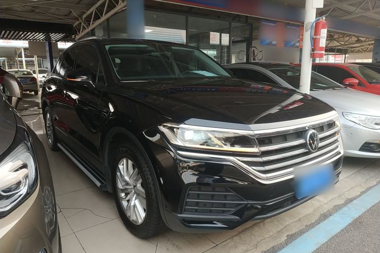 Used Volkswagen Touareg 2019 2.0 TSI Flagship Edition China VI
