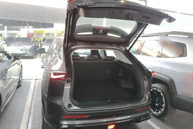 Used Oshan Z6 2023 Blue Whale 1.5T DCT Smart-Led City Edition