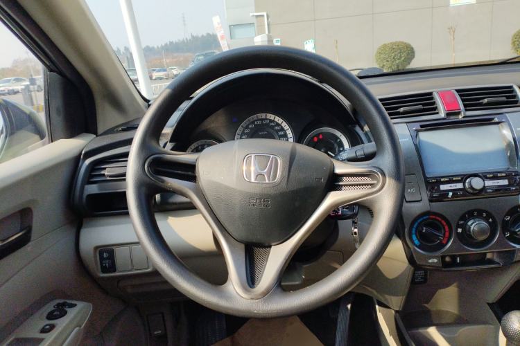 Used Honda City Classic 2012 1.5L Manual Comfort Edition