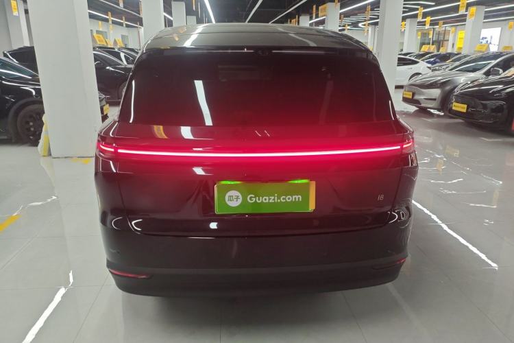 Used Li Auto Li Auto i8 2025 Standard Edition
