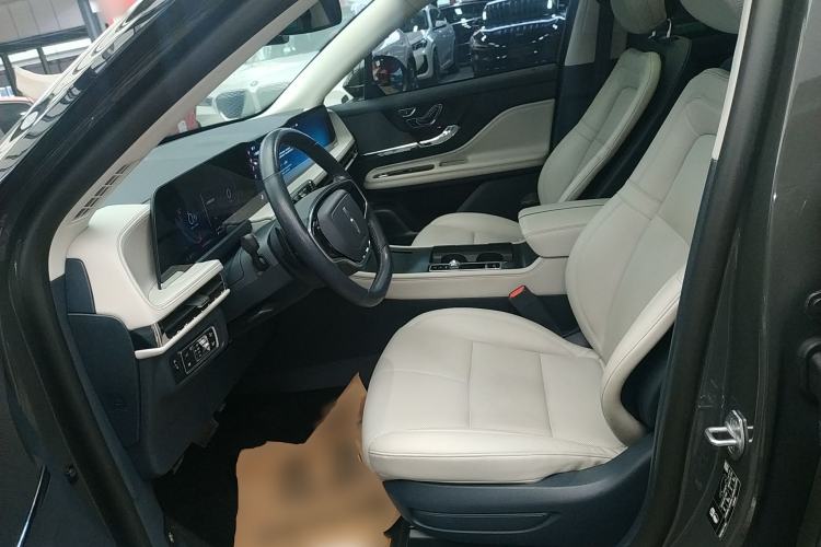 Used Lincoln Corsair 2023 2.0T Two-Wheel Drive Luxury Edition
