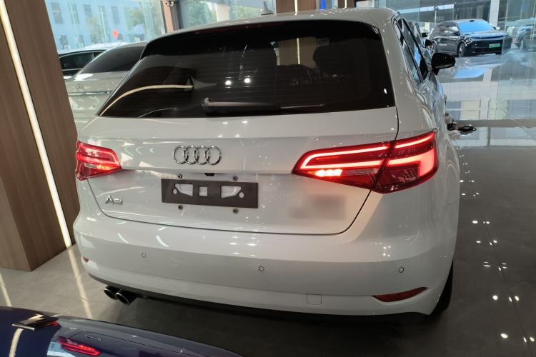 Used Audi A3 2018 30th Anniversary Edition Sportback 35 TFSI Ambition Model