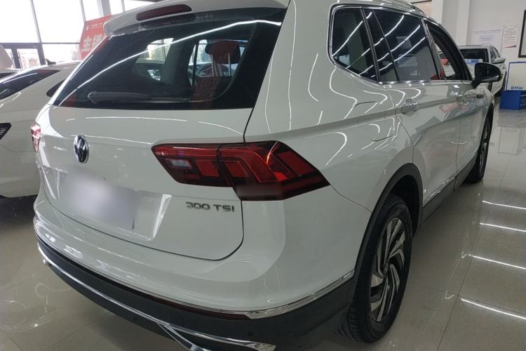 Used Volkswagen Tiguan L 2023 300TSI Automatic Two-Wheel Drive Smart Edition