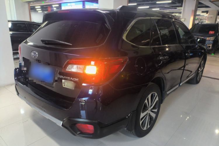 Used Subaru Outback 2019 2.5i Sport Navigation Edition with EyeSight
