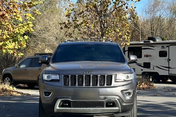 Used  Grand Cherokee 2014 3.0L Comfort Navigation Edition
