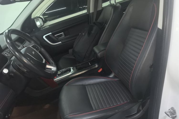 Used Land Rover Discovery Sport 2019 240 PS SE Dynamic Version China VI Standard
