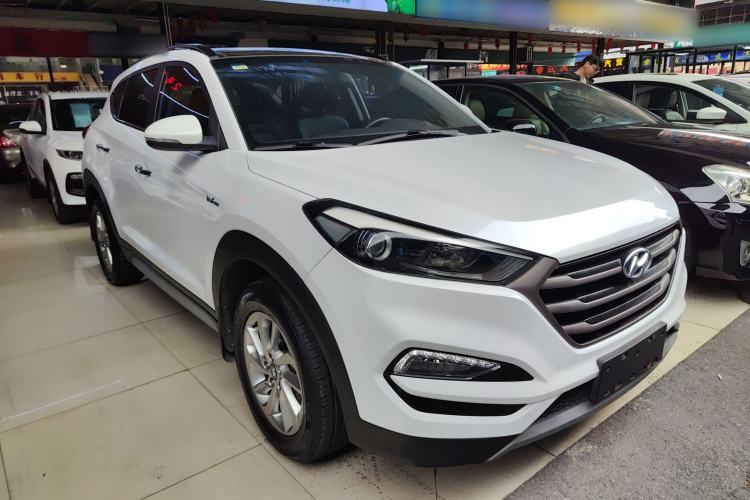 Used Hyundai Tucson 2018 1.6T Dual-Clutch Two-Wheel Drive 15th Anniversary Special Edition