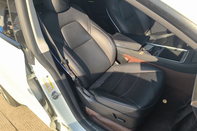 Used Tesla Model Y 2021 Revised Version 2 Long-Range All-Wheel-Drive Edition
