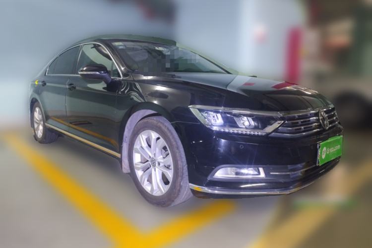 Used Volkswagen Magotan 2018 330TSI DSG Luxury Model
