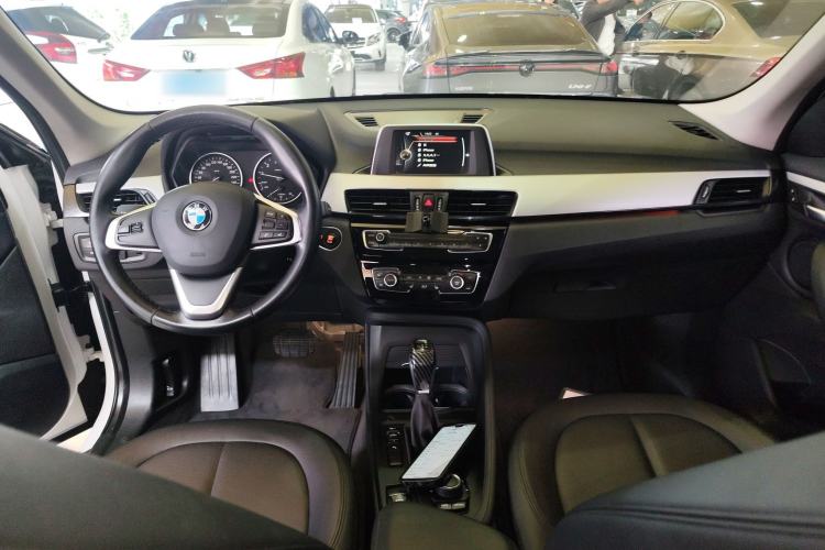 Used BMW X1 2016 sDrive18Li Premium Edition
