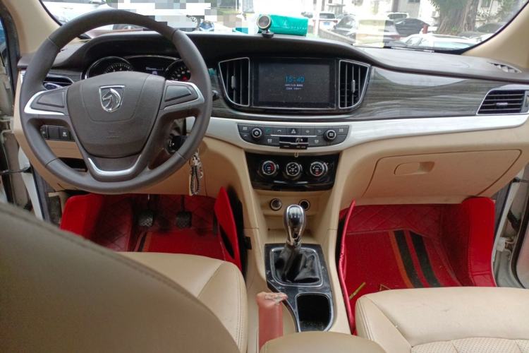 Used Baojun 730 2016 1.5L Manual Luxury Edition 7 Seats
