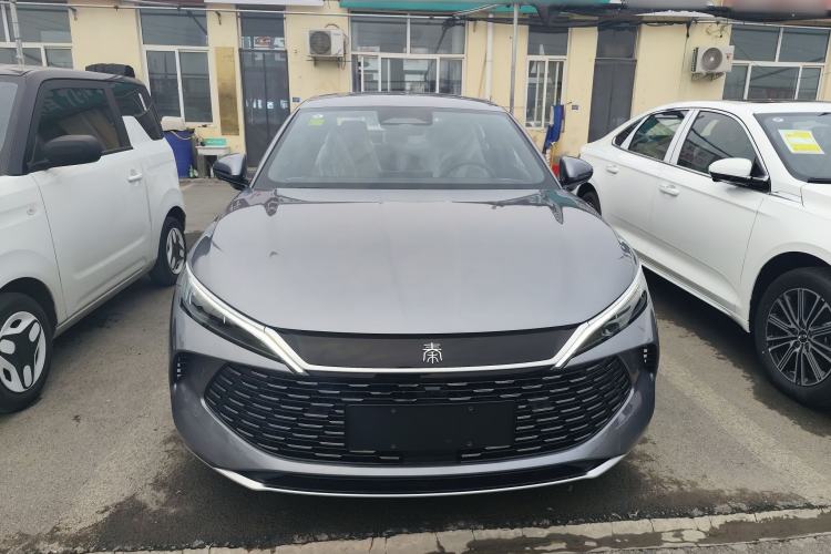 Used BYD Qin L 2025 DM-i Smart Drive 80KM Leading Model