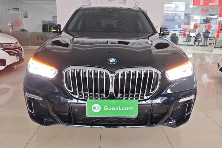 Used BMW X5 2022 Restyled xDrive 30Li Luxury Version M Sport Package