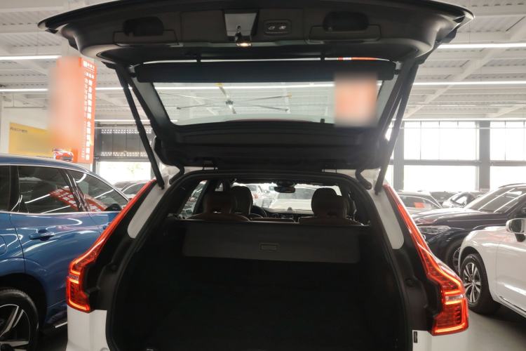 Used Volvo XC60 New Energy 2024 T8 Plug-in Hybrid Long-Range All-Wheel Drive Smart Luxury Edition