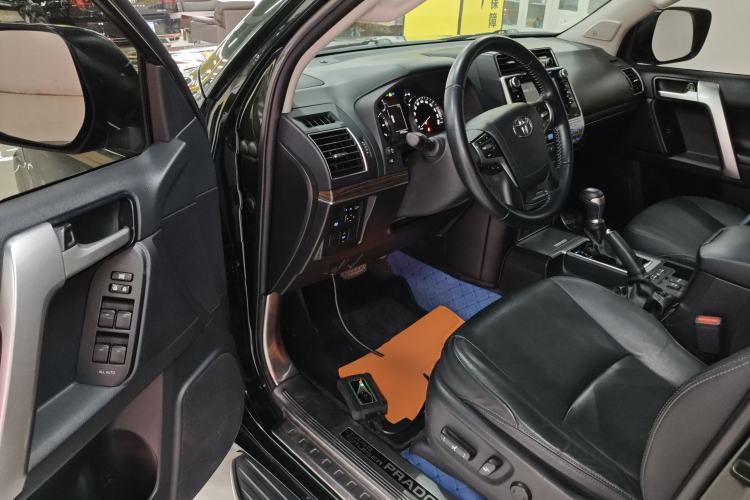 Used Toyota Prado 2018 3.5L Automatic TX-L NAVI with Rear-Mounted Spare Tire
