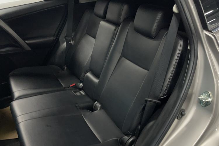 Used Toyota RAV4 2019 2.0L CVT Two-Wheel Drive Fashion X Limited Edition China V Standard