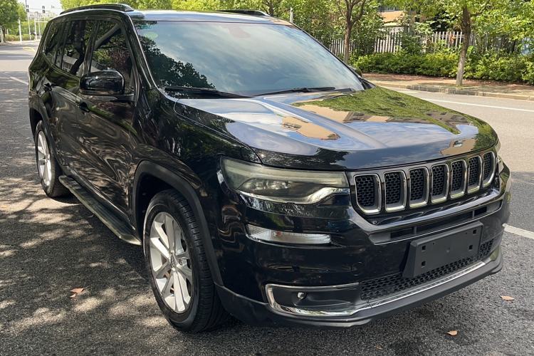 Used  Grand Commander 2020 2.0T Two-Wheel Drive Elite Version
