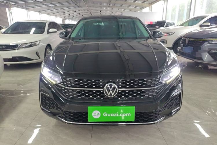 Used Volkswagen Passat 2022 330TSI Starry Elite Edition Custom Version
