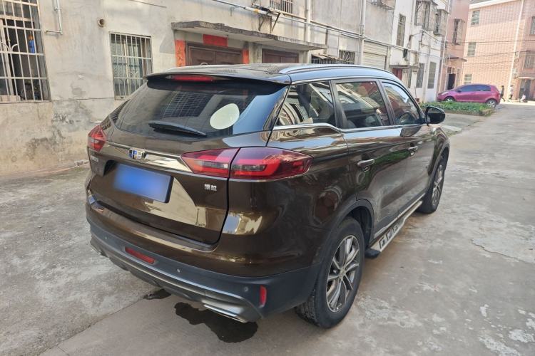 Used Geely Auto Emgrand X7 Sport 2018 1.8TD Automatic Two-Wheel Drive Smart Connect 4G Internet Edition
