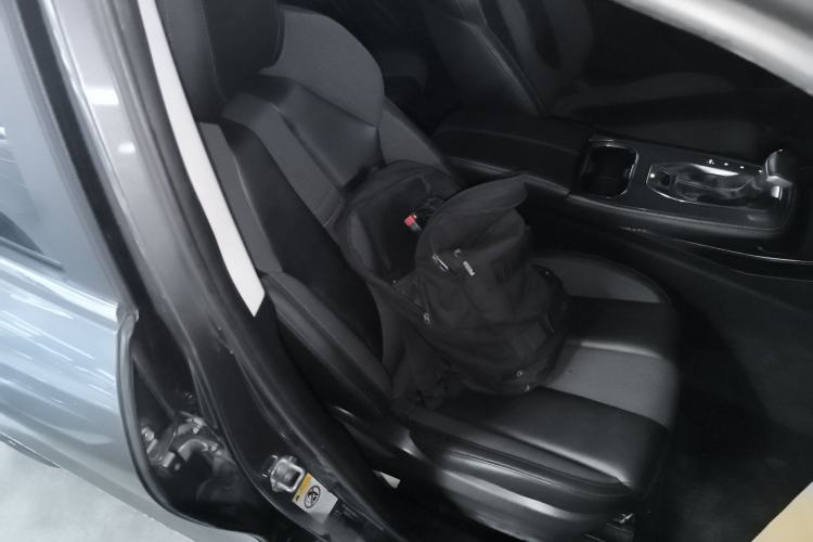 Used Oshan X5 2021 1.5T DCT Prestige Edition
