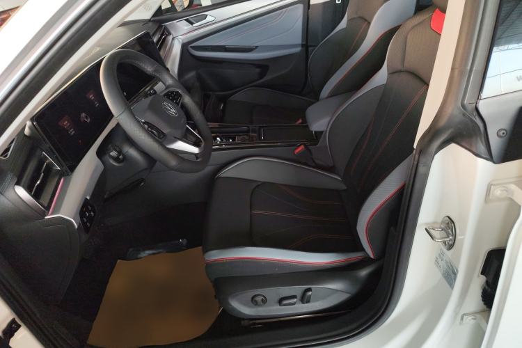 Used Volkswagen Lamando 2023 Lavida L 280TSI DSG Cool & Spicy Edition
