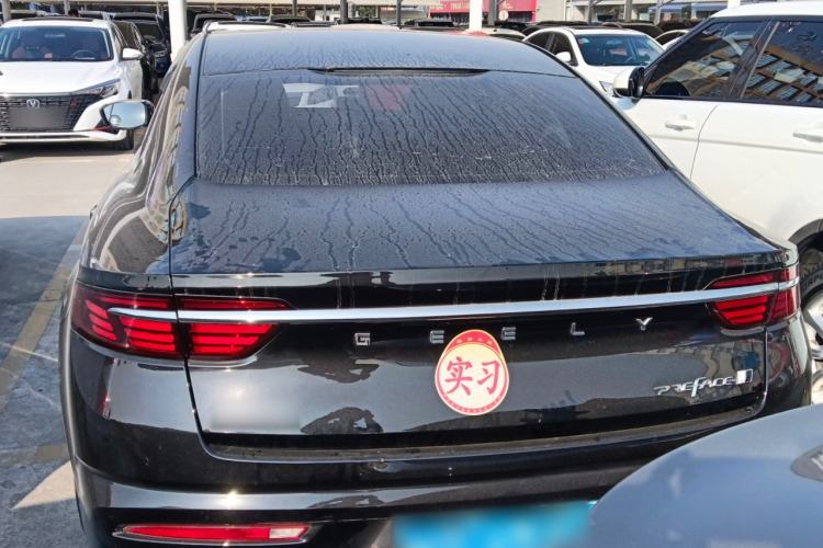 Used Geely Auto Preface 2025 Dongfang Yao 1.5TD Fuyao Edition
