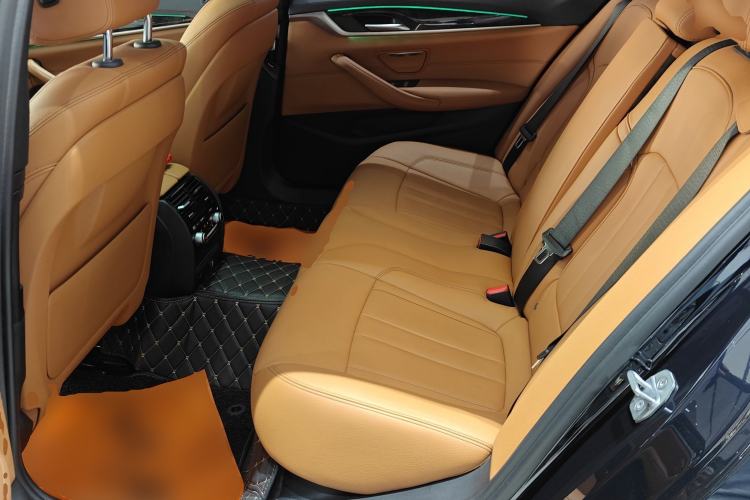 Used BMW 5 Series 2018 Restyled 530Li Leading Edition M Sport Package