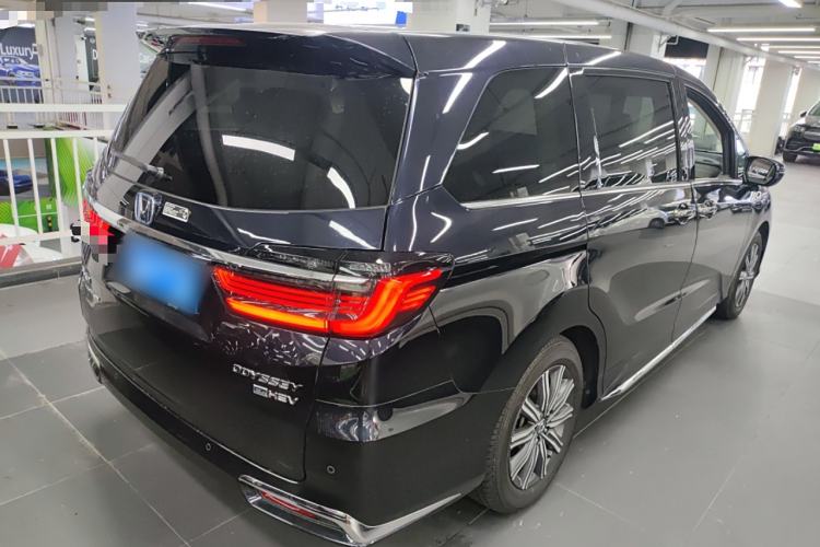 Used Honda Odyssey 2022 2.0L eHEV Prestige Four-Seater Edition
