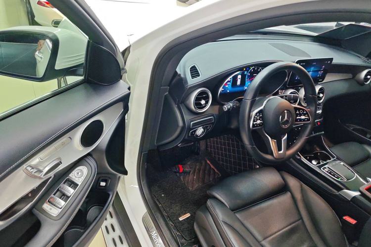 Used Mercedes-Benz GLC 2020 Facelifted GLC 260 L 4MATIC Dynamic Edition
