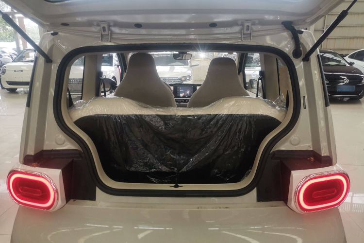 Used Wuling Hongguang MINIEV 2024 3rd Generation 215km Advanced Version
