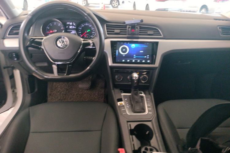 Used Volkswagen Lamando 2018 230TSI DSG Fashion Edition