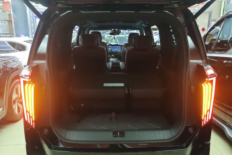 Used GAC Trumpchi M8 2023 Zongshi Series 400T Flagship Edition
