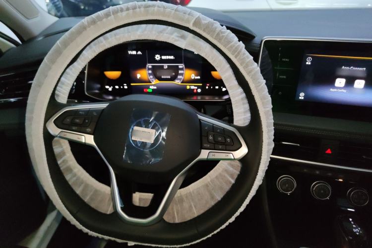 Used Volkswagen Sagitar 2025 Facelift 200TSI DSG Flyover Edition