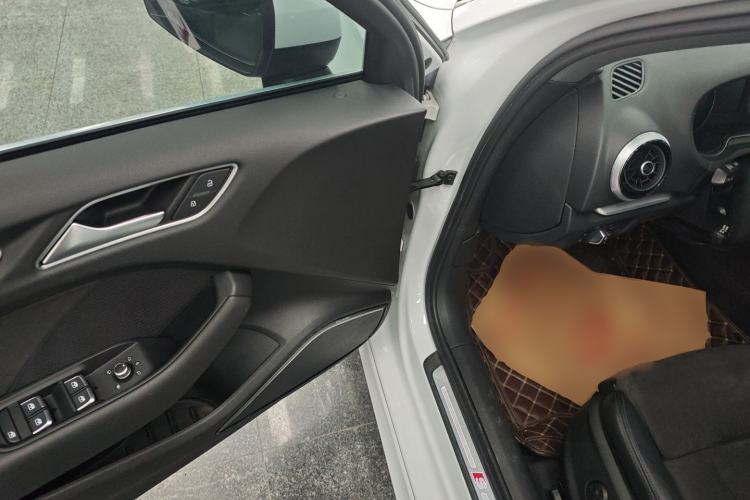 Used Audi A3 2017 Limousine 35 TFSI Sport Edition
