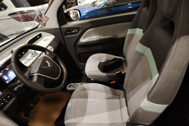 Used Wuling Hongguang MINIEV 2022 Macaron Premium Model – Lithium Iron Phosphate
