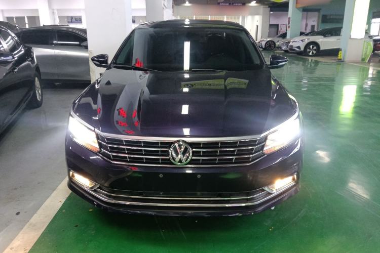 Used Volkswagen Passat 2017 330TSI DSG Luxury Edition
