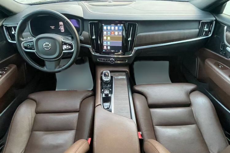 Used Volvo S90 2023 B5 Zhiyuan Luxury Edition