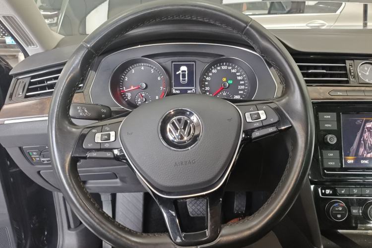 Used Volkswagen Magotan 2019 330TSI DSG Luxury Model China V Standard